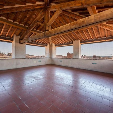 Nella Torre Del Poschi Penthouse With Roof Terrace Apartman Pisa Kültér fotó